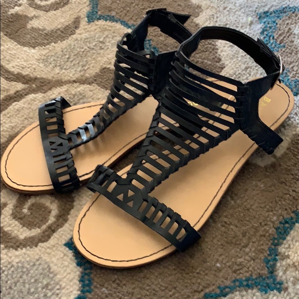 BAMBOO sandals. Styles: Josalyn-11